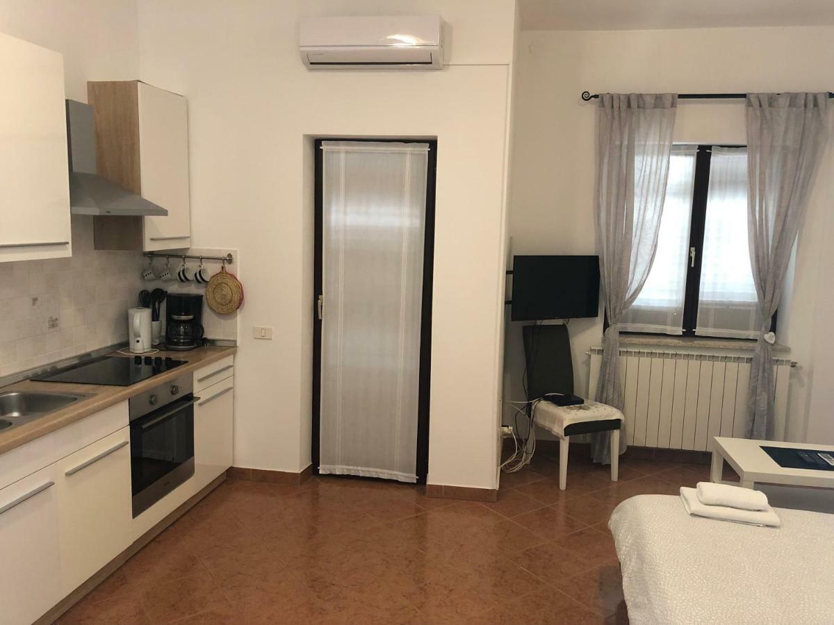 Apartment Vesna Veleniki エクステリア 写真